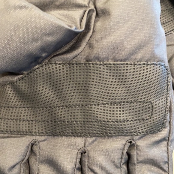 Hawke & Co Gloves black L/XL
C - Picture 5 of 5